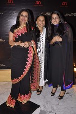 at Abu Jani_s The Golden Peacock show for Sahachari Foundation in Mumbai on 7th Oct 2013 (137).JPG